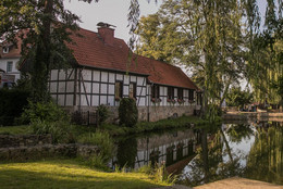 Mühlenteich im Ortskern von Brochterbeck